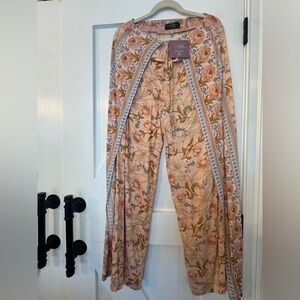 Peach Floral Patterned Wide Leg Pants
